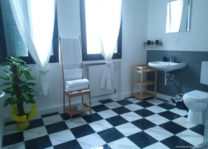 Venetian Experience 招待所 3*